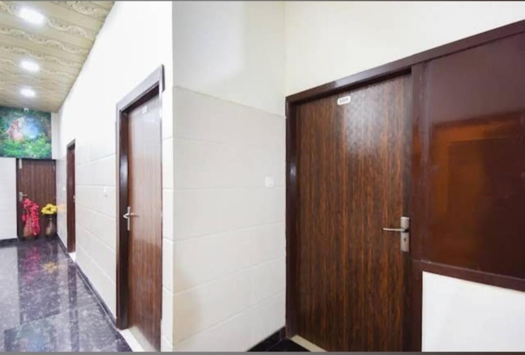 Deep Guest House Amritsar Exteriör bild